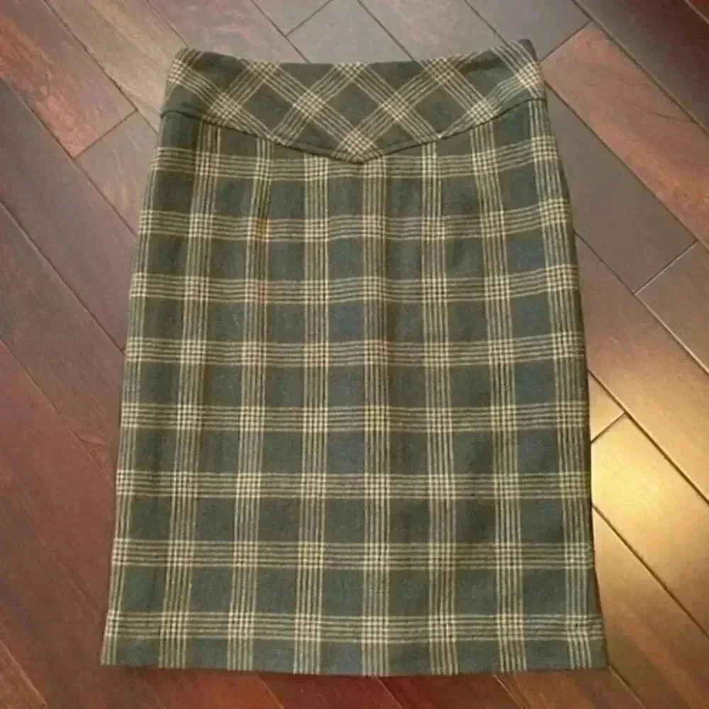 Banana Republic Wool Pencil Skirt Tartan Plaid Brown Tan Size 0 - Picture 5 of 16